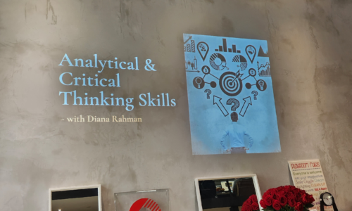 Critical Thinking Skills: Think Critically, Analyse Better & Make Better Decisions